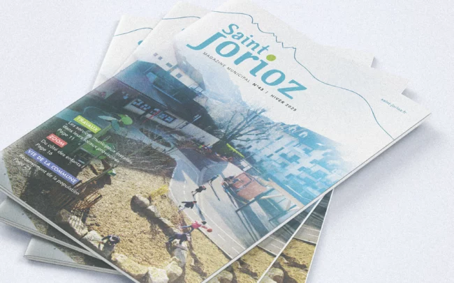 Couverture du magazine municipal de Saint-Jorioz – création graphique